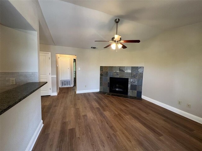 Photo - 10616 Mellow Meadow Dr Unidad 43b