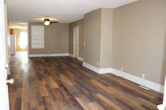 Photo - 3 Bedroom - one level