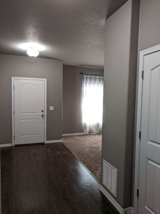 Photo - 7536 Shallow Brooke Pl