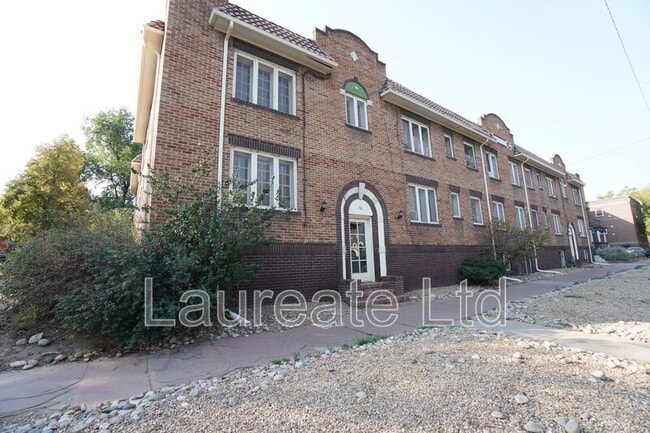 Building Photo - 1340 E 14th Ave Unit #4