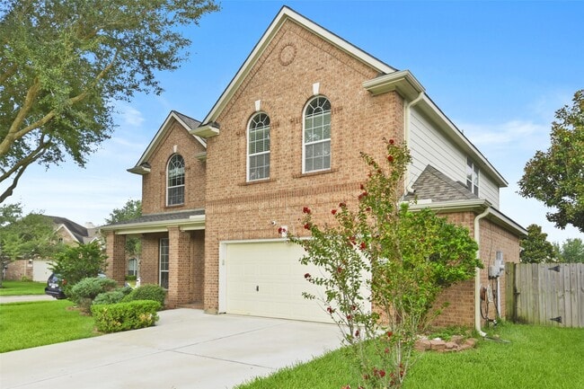 Photo - 2110 Catamaran Cove Dr