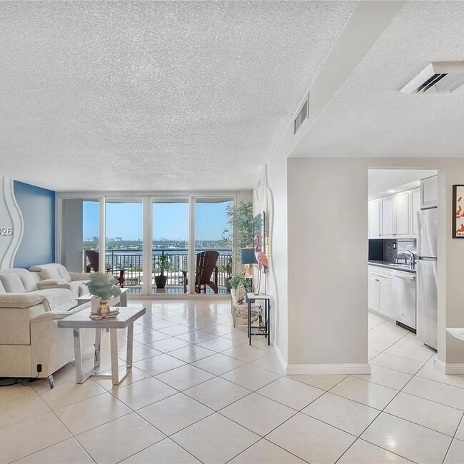 Photo - 18031 Biscayne Blvd Unit #1401