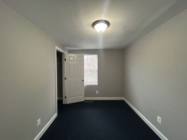 Photo - 4 Bedroom Home