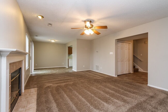 Photo - 209 Bent Stream Ln