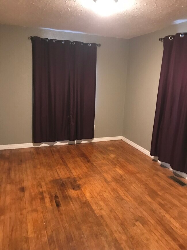 Photo - 3411 NW 27th St