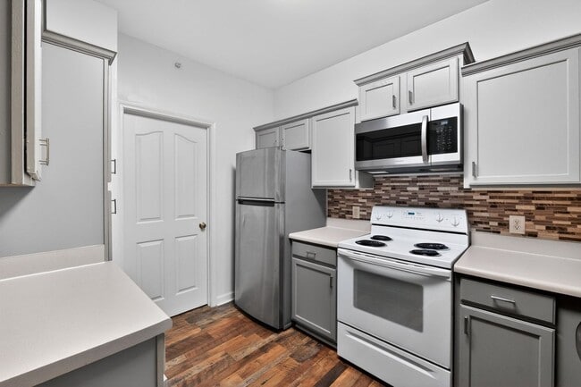 Photo - 16324 Redstone Mountain Ln