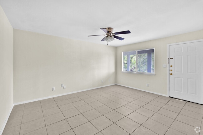 Sala de estar - Sterling Oak Apartments