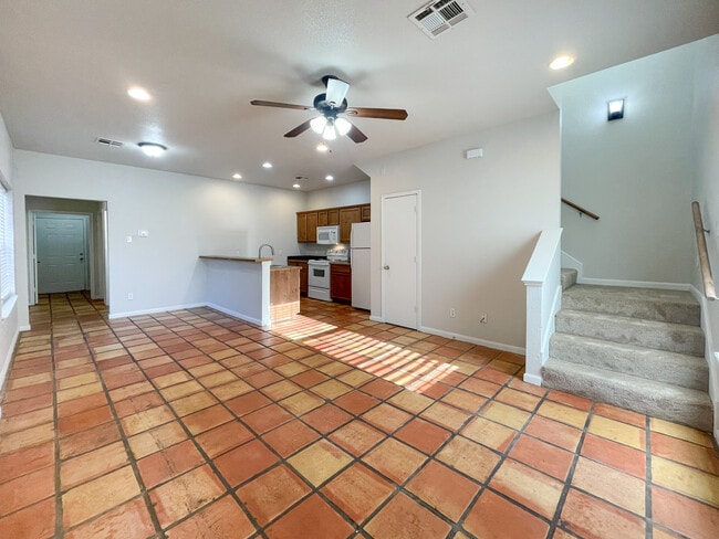 Photo - 506 3rd St