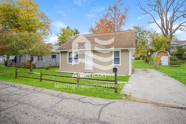 Photo - 1732 Sylvan Glen