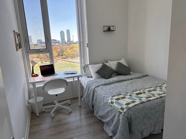 Building Photo - 20 Tubman Ave Unit 123