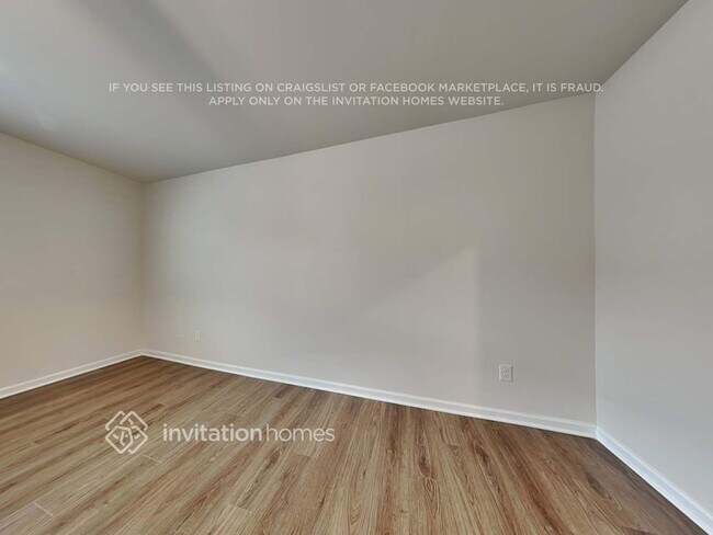 Photo - 7304 Olive Coast St