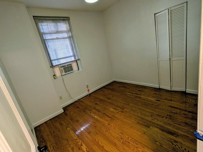 Photo - 21-16 35th St Unit 1B