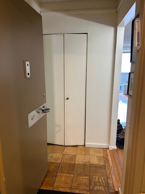 Photo - 77 Pond Ave Unidad 407