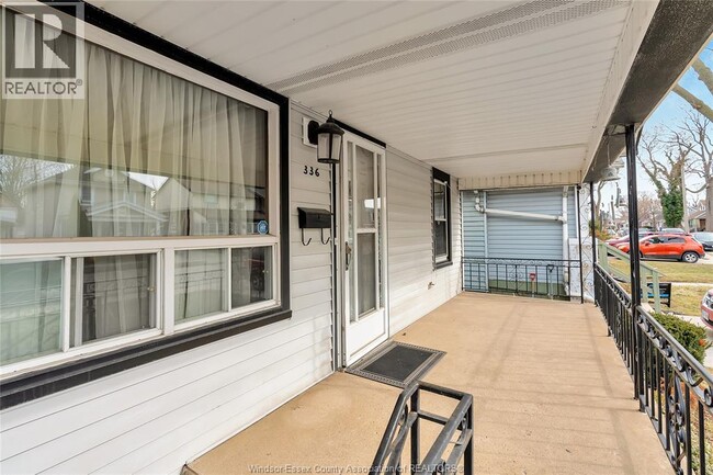 Photo - 336 Josephine Ave