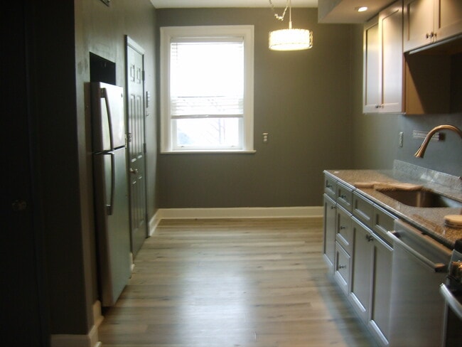 Photo - 110 Bidwell Pkwy Unit 3