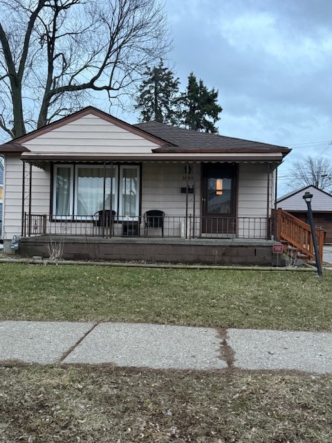 Photo - 1689 Merrill Ave