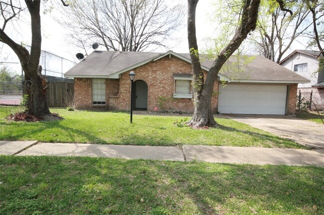 Building Photo - 7623 Alperton Dr Rental