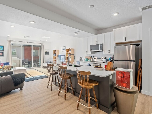 Photo - 4136 Winder Ln