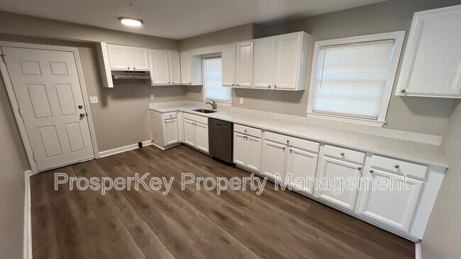 Photo - 3023 Knox St