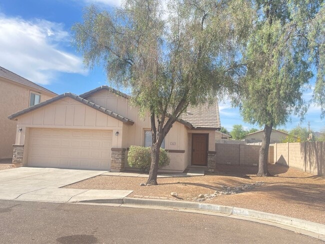 Photo - Fresh paint 3 Bedroom, 2 baths very low maintenance home