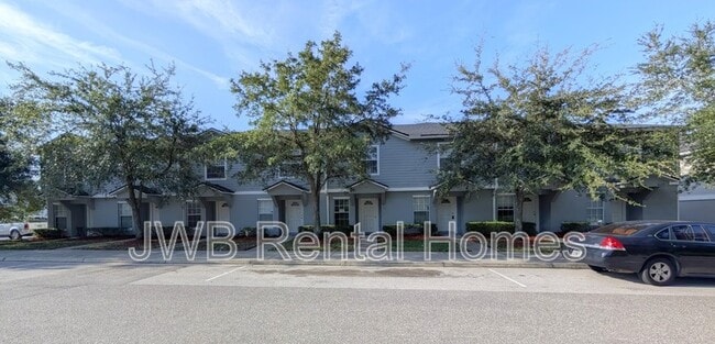 Building Photo - 8473 McGirts Village Ln Rental