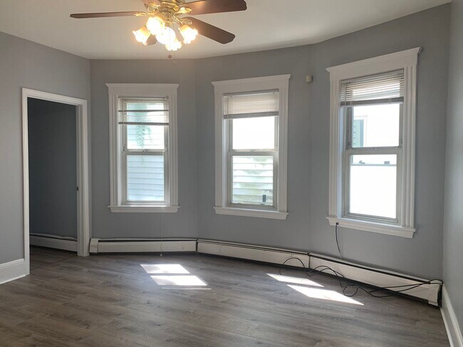 Photo - 146 Spencer St Unit 1