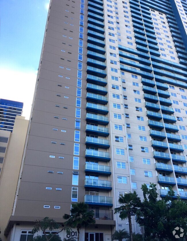 Building Photo - 2br/2ba/2pkg in Kakaako Unit 3414 Rental