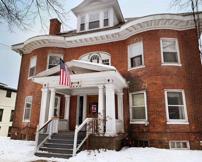 Photo - 207 S Union St Unit 207 South Union St #1