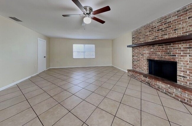 Photo - 1175 Luke Ave