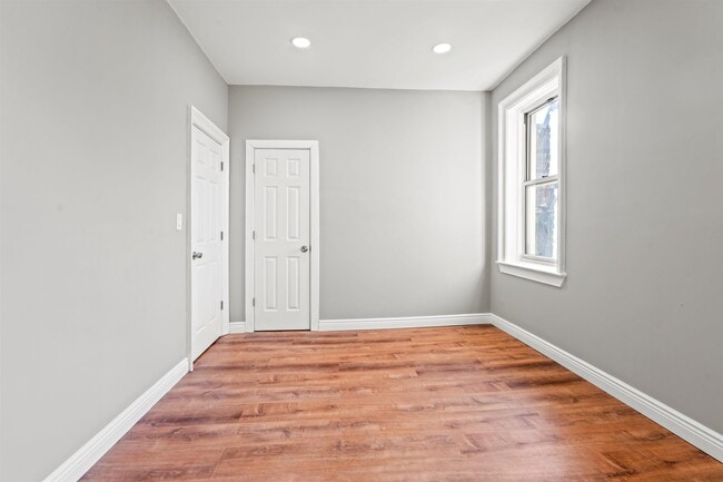 Photo - 311 79th St Unit 26