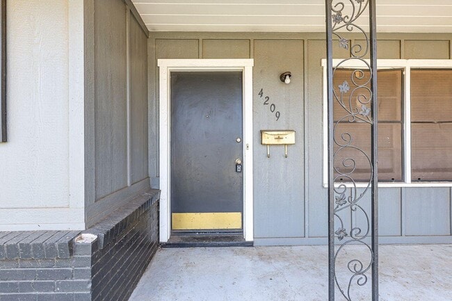 Photo - 4209 38th St