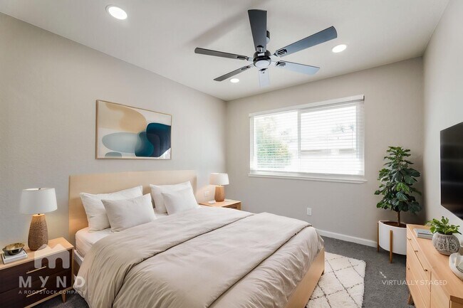 905 Carro Dr Unit 4