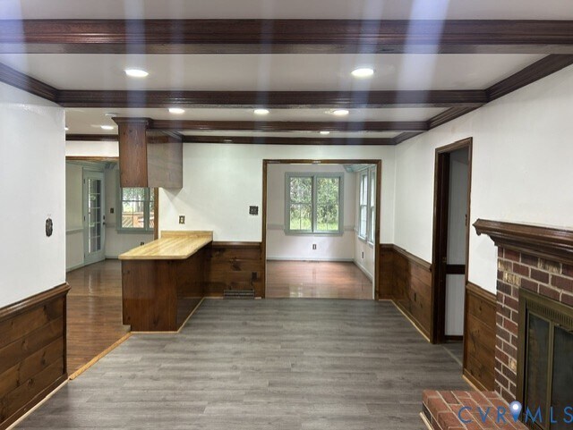 Photo - 2400 Wildercroft Rd