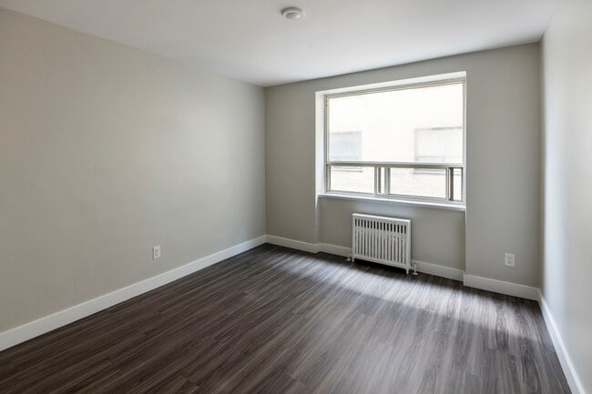 Photo - 31 Spencer Ave