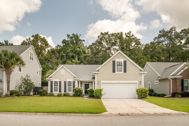 Photo - 1732 Waterbrook Dr