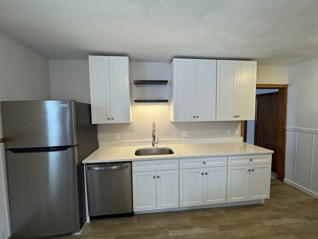 New Kitchen 2024 - 6 Rutland St Unit 6