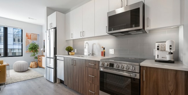 Photo - 325 Revolution Dr