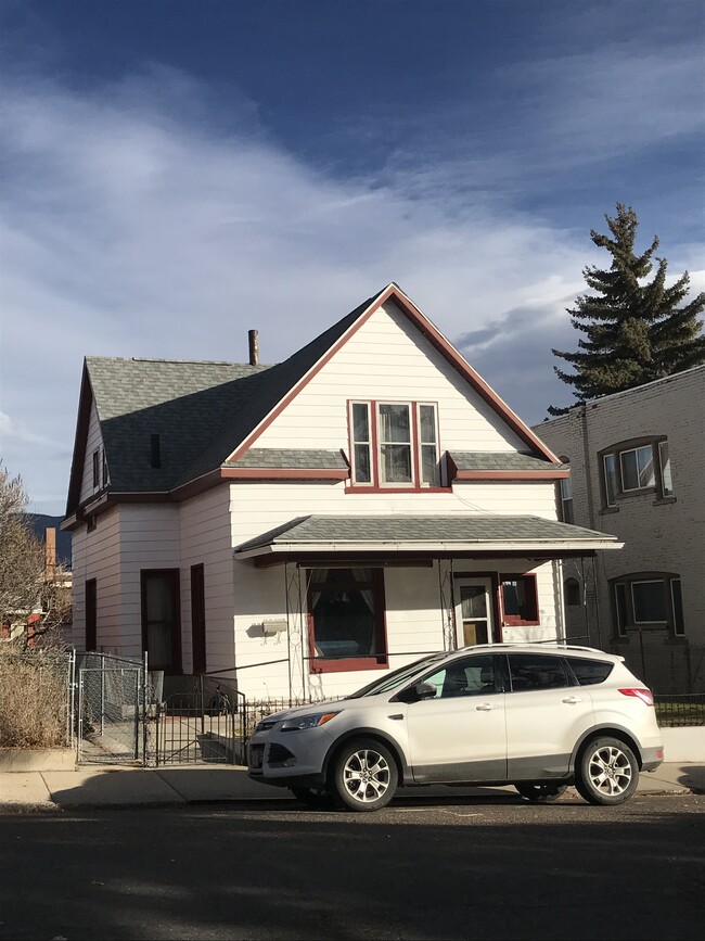 Photo - 218 S Jackson St