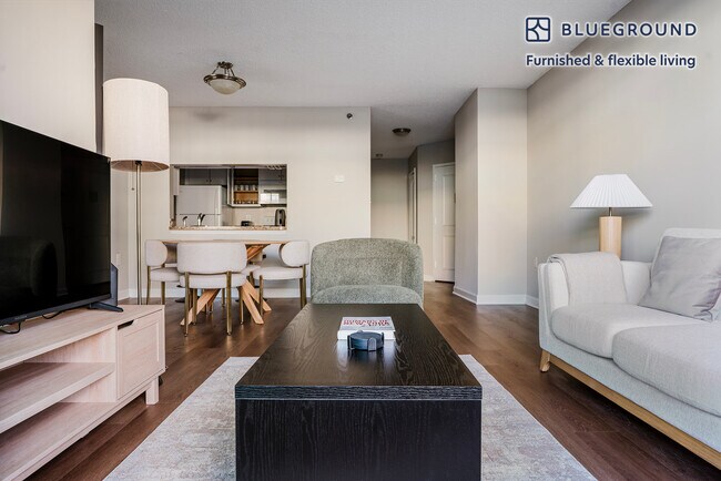 Photo - 2140 L St NW Unidad FL8-ID1225