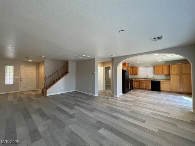 Building Photo - 9135 Iron Cactus Ave Rental