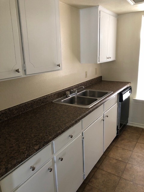 Photo - 2126 Stella St Unit 3