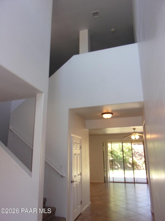 7239 Barefoot Ln