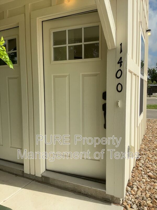 Photo - 2002 W 2nd St