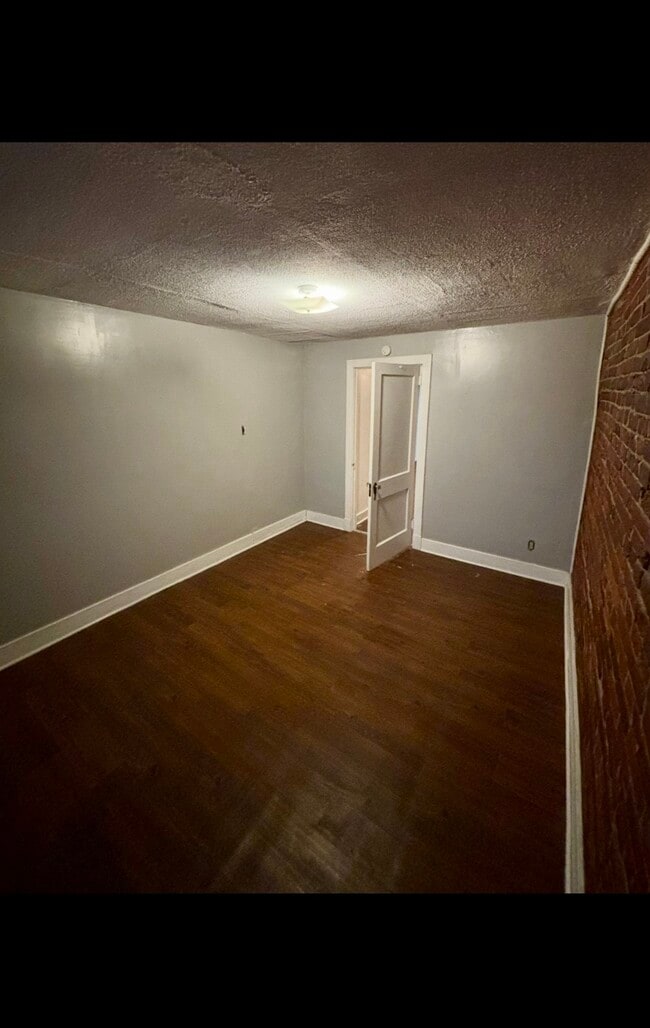 Photo - 223 42nd St Unidad 3