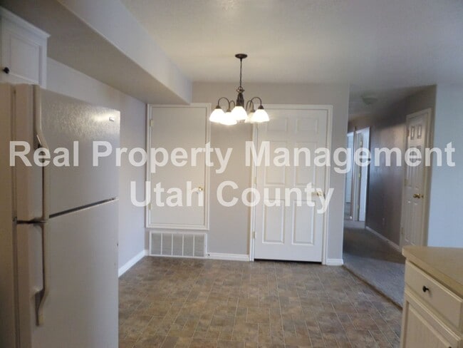 Photo - Eagle Mountain Condo Unit 6
