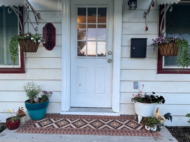 Photo - 628 4th Ave N