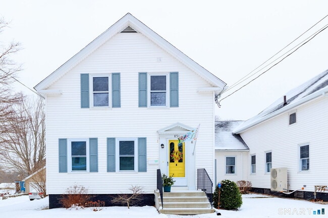 Building Photo - 85 Maple St