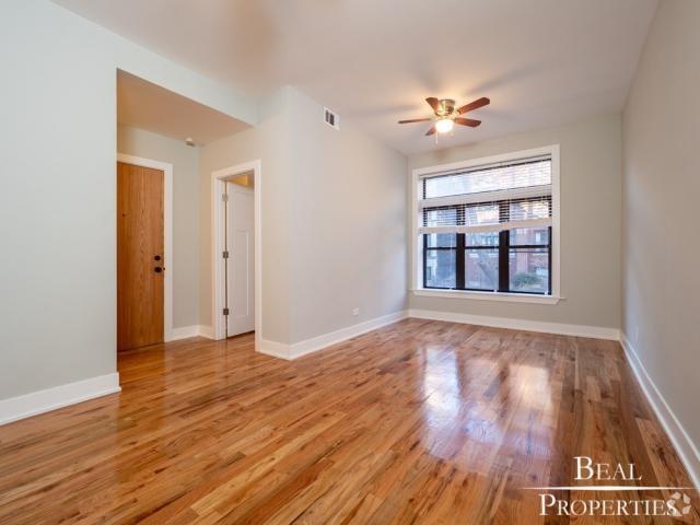 Building Photo - 3 bedroom in CHICAGO IL 60657 Unit 1 Rental