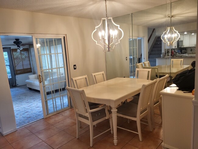 Photo - 149 Northshore Cir