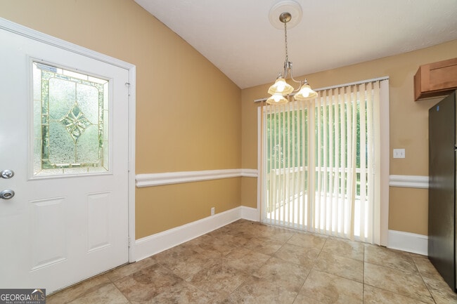 Photo - 1255 Bishop's Ln